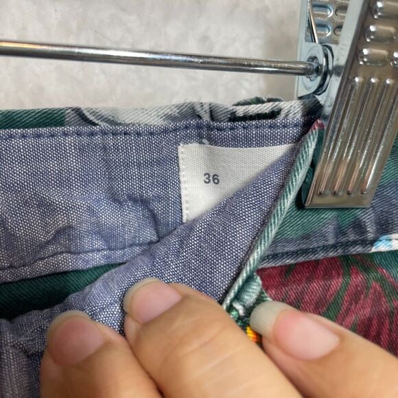 GAP Lived-In Shorts Hawaiian Tropical Floral Print Men’s 36 with 9” Inseam - Picture 7 of 11